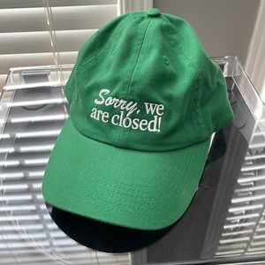Fermé “Sorry, we are closed!” baseball cap